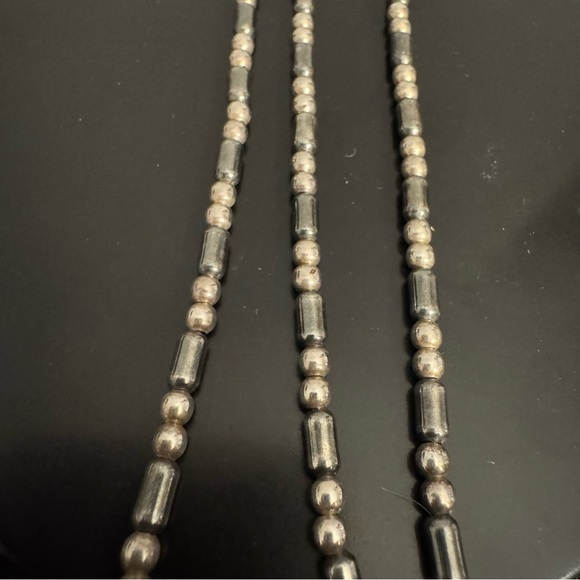 Vintage Sterling Silver & Hematite Bead Necklace – Alternating Beads - Picture 7 of 8